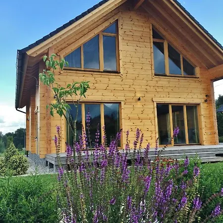 Natan Villa *